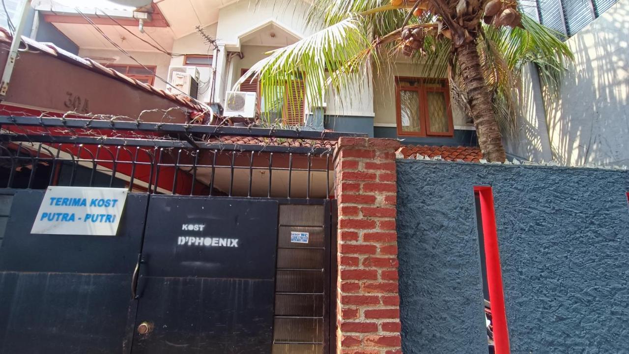 ג'קרטה Oyo 91341 D'Phoenix Anggrek Syariah Residence מראה חיצוני תמונה